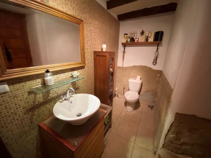 Image No.23-5 Bed Property for sale