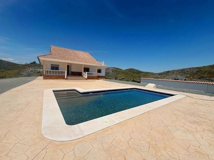 Image No.1-5 Bed Villa for sale