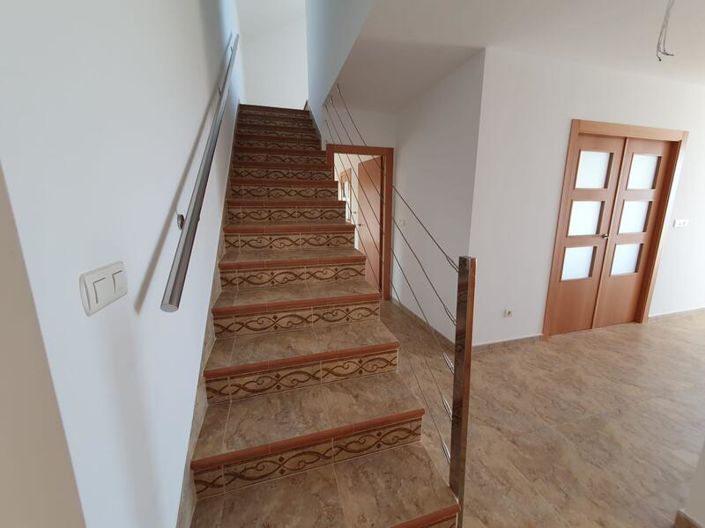 Image No.13-5 Bed Villa for sale