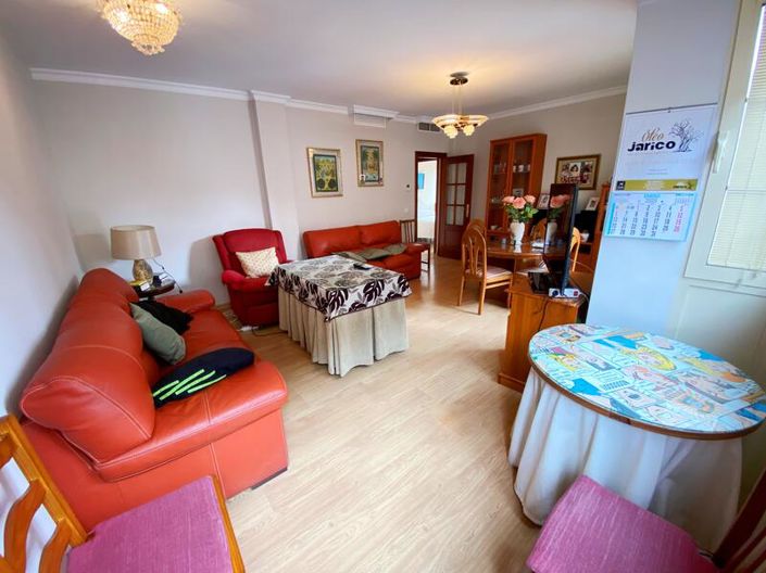 Image No.6-3 Bed Apartment for sale