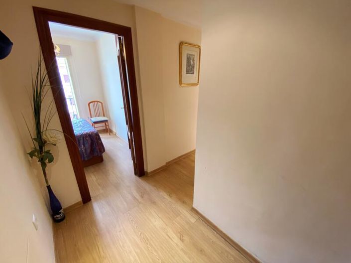 Image No.9-3 Bed Apartment for sale