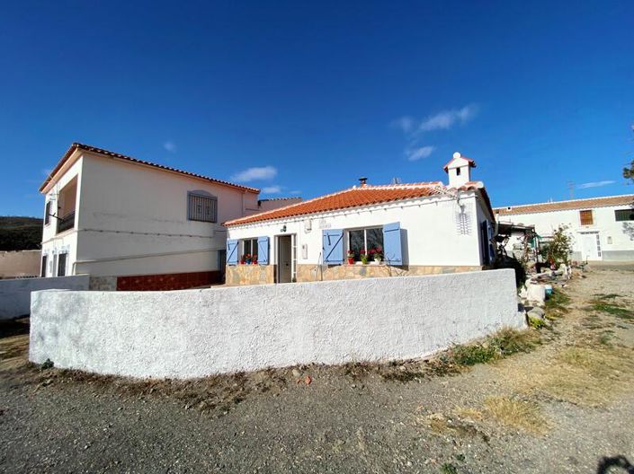 Image No.21-2 Bed Property for sale