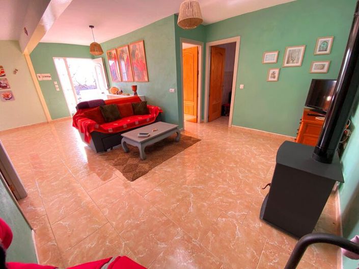 Image No.7-2 Bed Property for sale