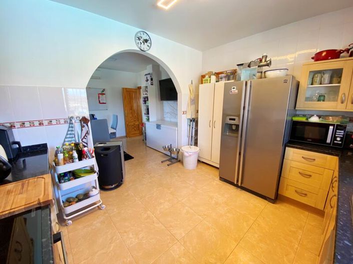 Image No.15-3 Bed Villa for sale