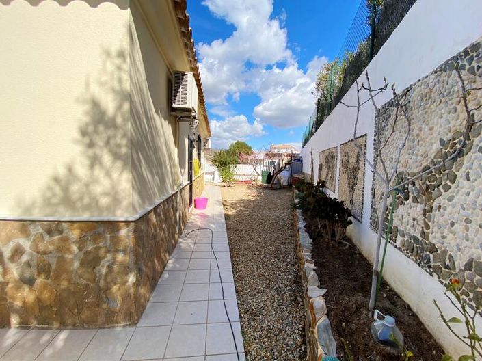 Image No.31-3 Bed Villa for sale