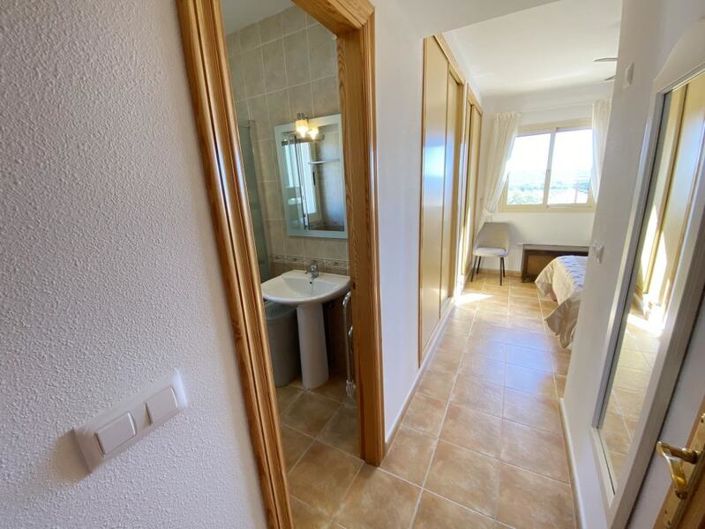 Image No.19-2 Bed Villa for sale