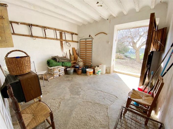 Image No.27-3 Bed Property for sale