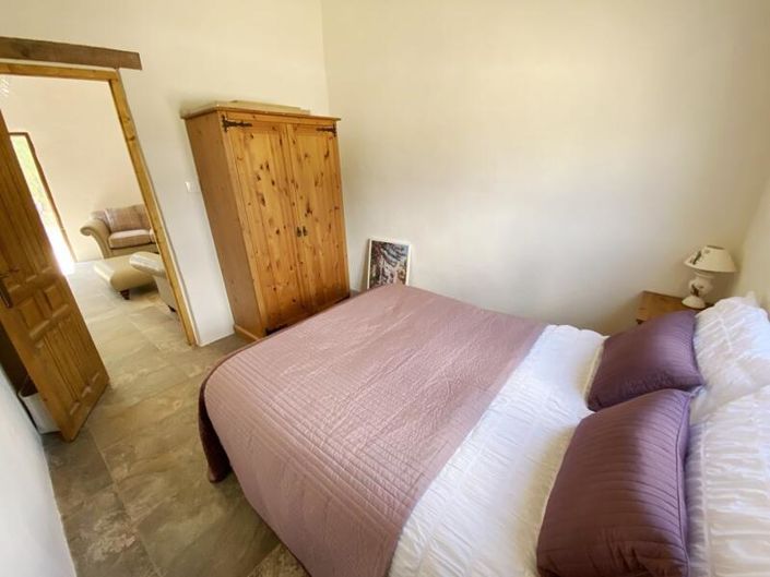 Image No.35-5 Bed Property for sale