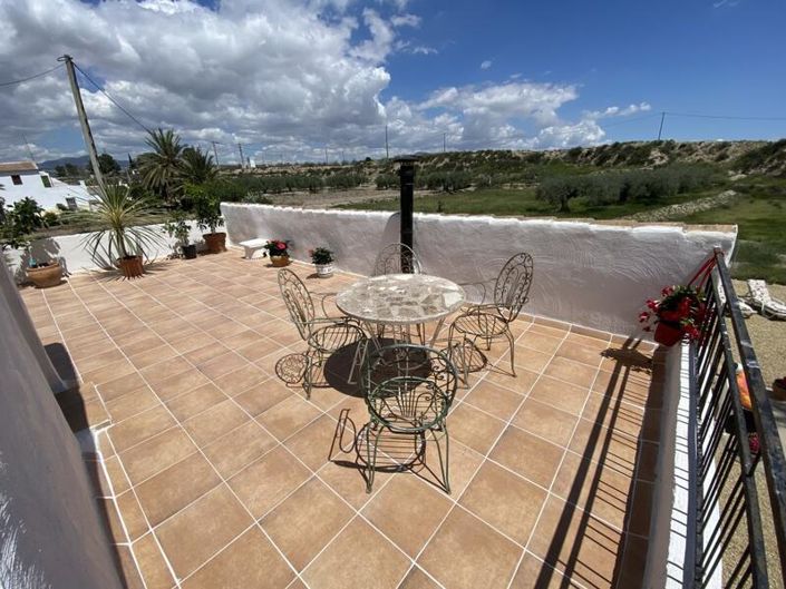 Image No.9-5 Bed Property for sale