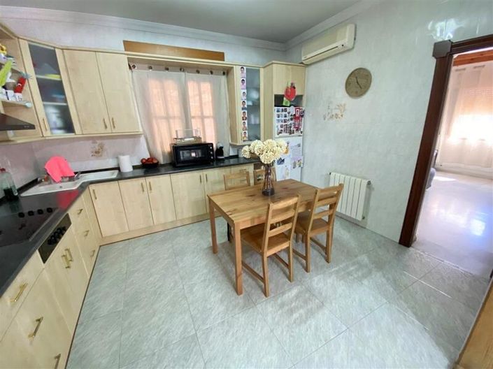 Image No.19-4 Bed Villa for sale