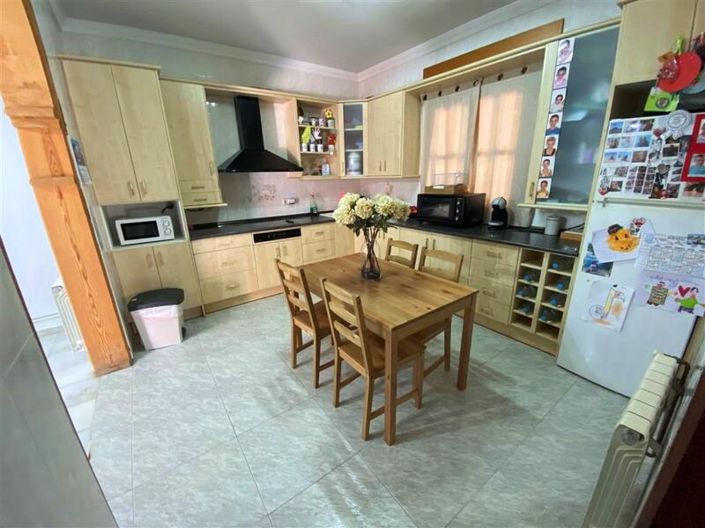 Image No.20-4 Bed Villa for sale