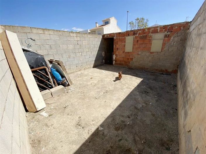 Image No.29-4 Bed Villa for sale