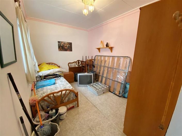 Image No.19-4 Bed Property for sale