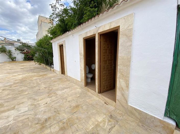 Image No.16-Commercial for sale