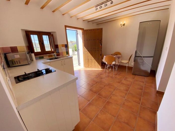 Image No.23-9 Bed Property for sale