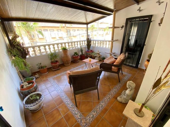 Image No.22-4 Bed Property for sale