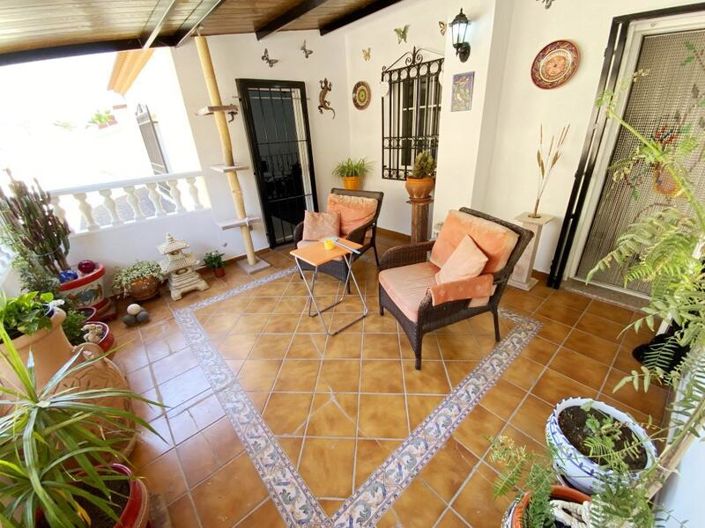 Image No.23-4 Bed Property for sale