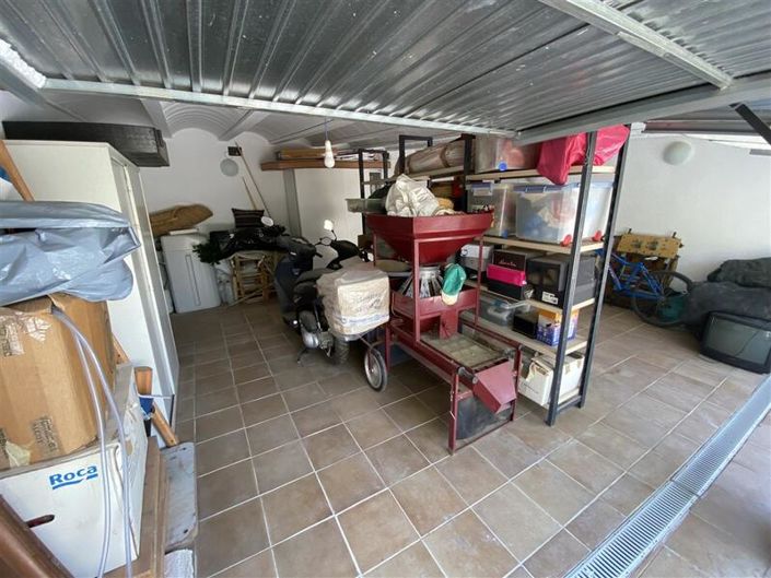 Image No.31-4 Bed Property for sale