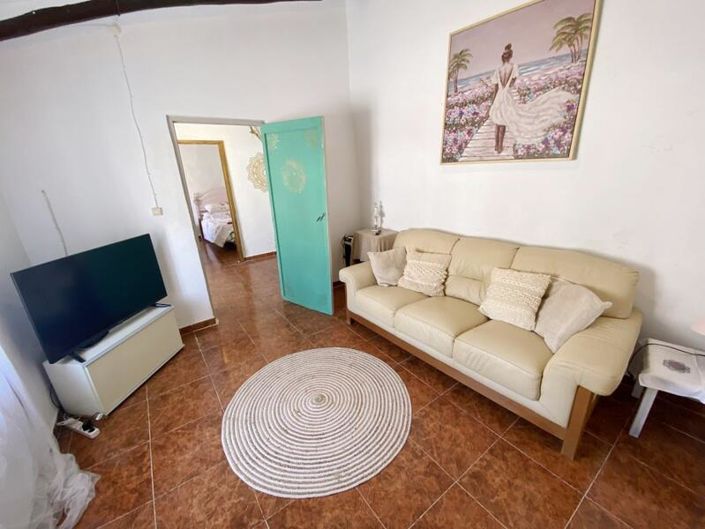 Image No.4-4 Bed Property for sale