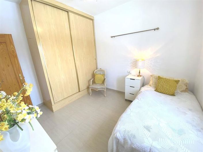 Image No.24-3 Bed Villa for sale