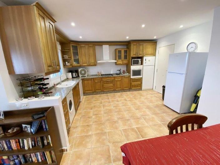 Image No.19-3 Bed Villa for sale