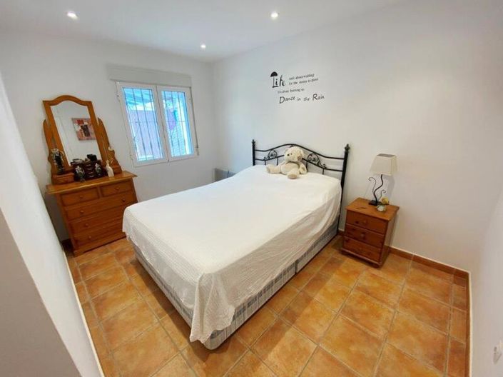 Image No.29-3 Bed Villa for sale