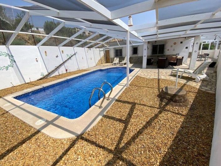 Image No.6-3 Bed Villa for sale