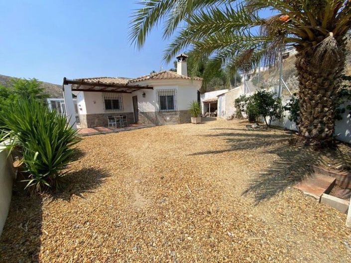 Image No.12-3 Bed Villa for sale