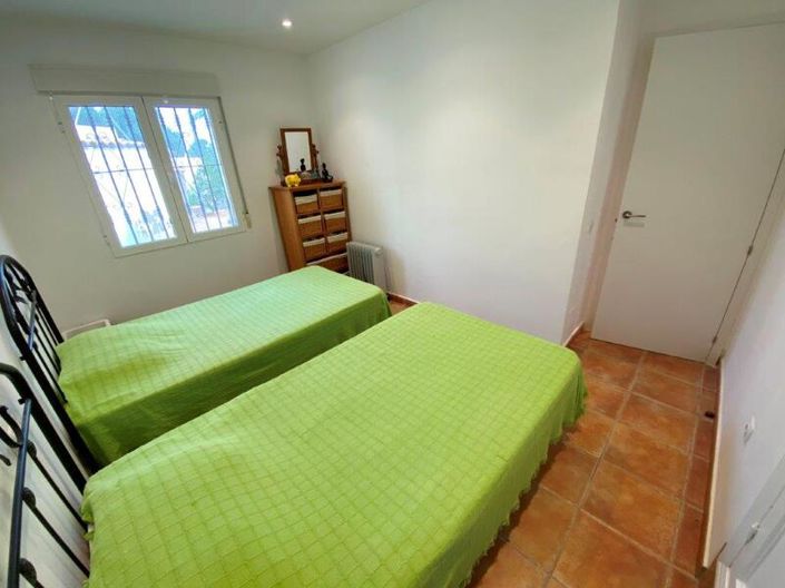 Image No.26-3 Bed Villa for sale