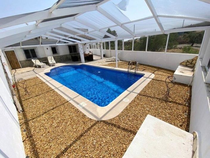 Image No.5-3 Bed Villa for sale