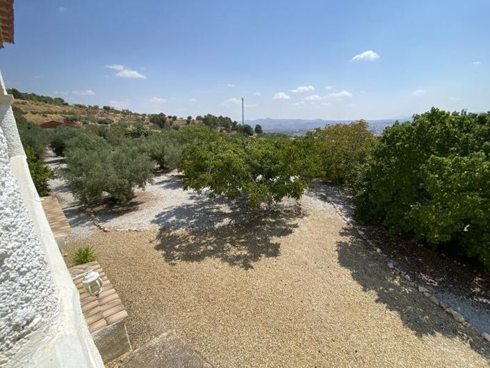 Image No.9-6 Bed Property for sale