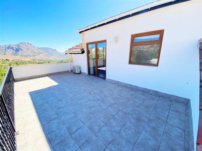 Image No.26-4 Bed Property for sale