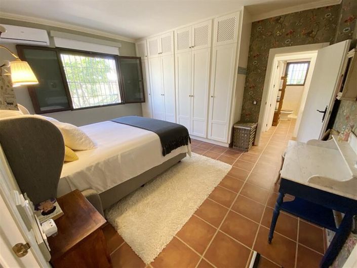 Image No.24-2 Bed Villa for sale