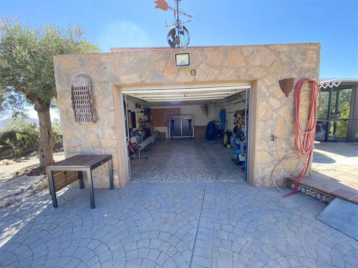 Image No.39-2 Bed Villa for sale