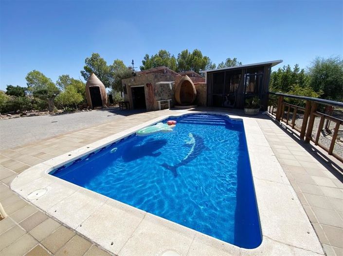 Image No.5-2 Bed Villa for sale