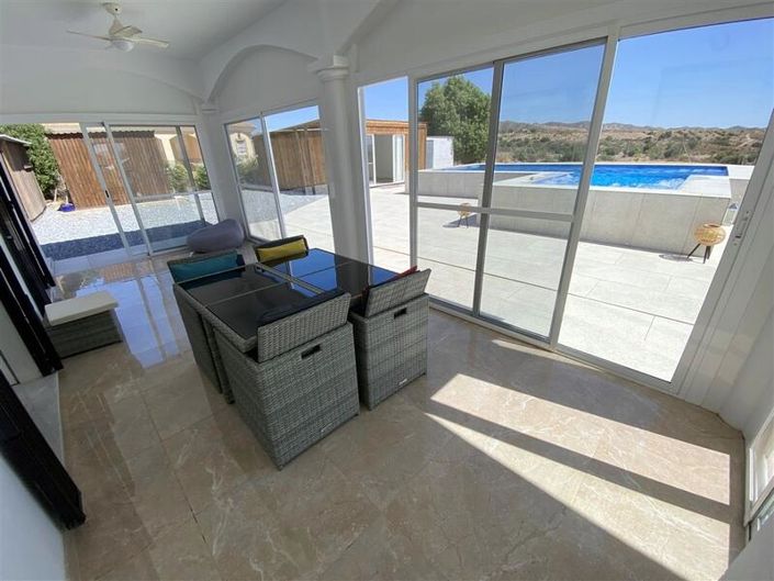 Image No.10-4 Bed Villa for sale