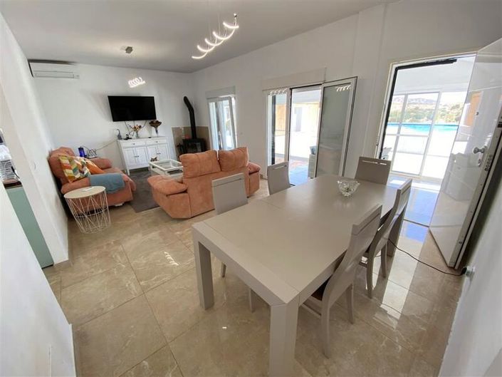 Image No.13-4 Bed Villa for sale