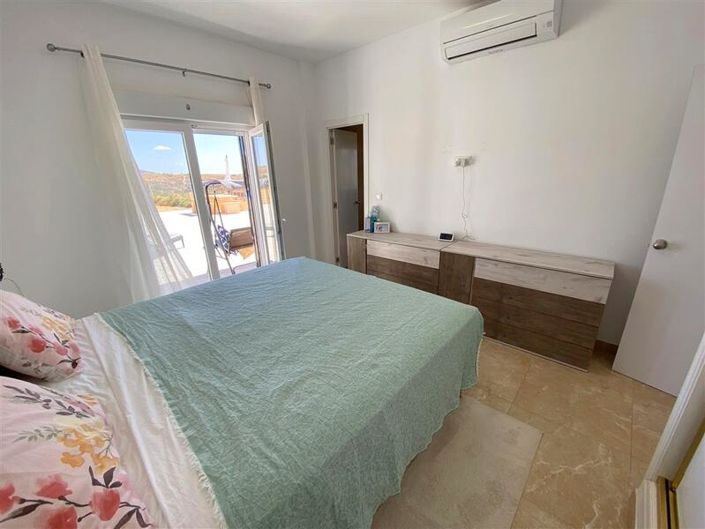 Image No.22-4 Bed Villa for sale