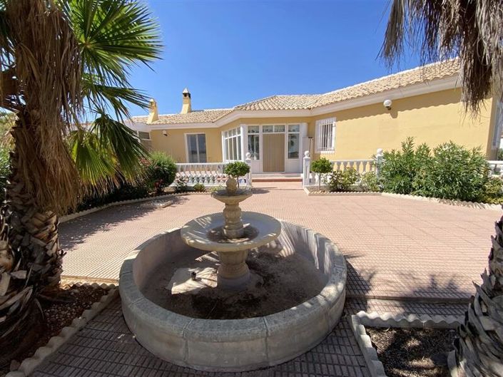 Image No.34-3 Bed Villa for sale