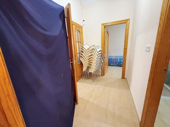 Image No.13-2 Bed Property for sale