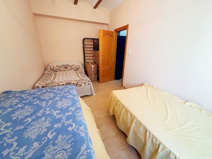 Image No.15-2 Bed Property for sale