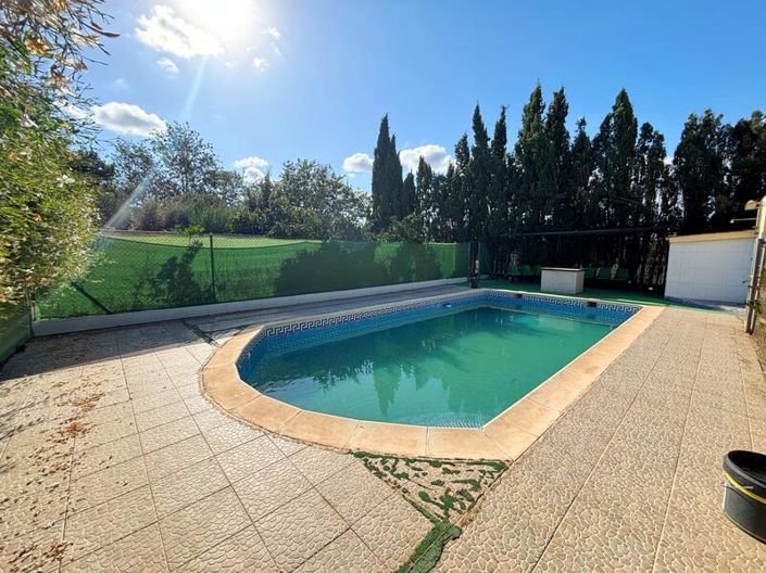 Image No.19-2 Bed Property for sale