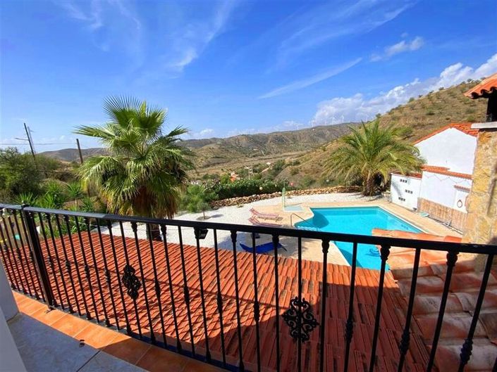 Image No.39-4 Bed Villa for sale