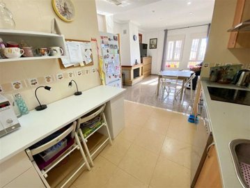 vh2646-duplex-for-sale-in--15991973-uw