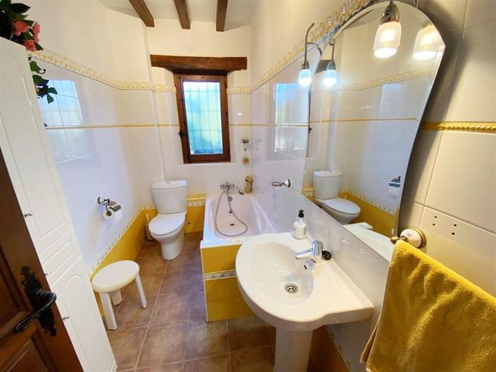 Image No.22-4 Bed Villa for sale