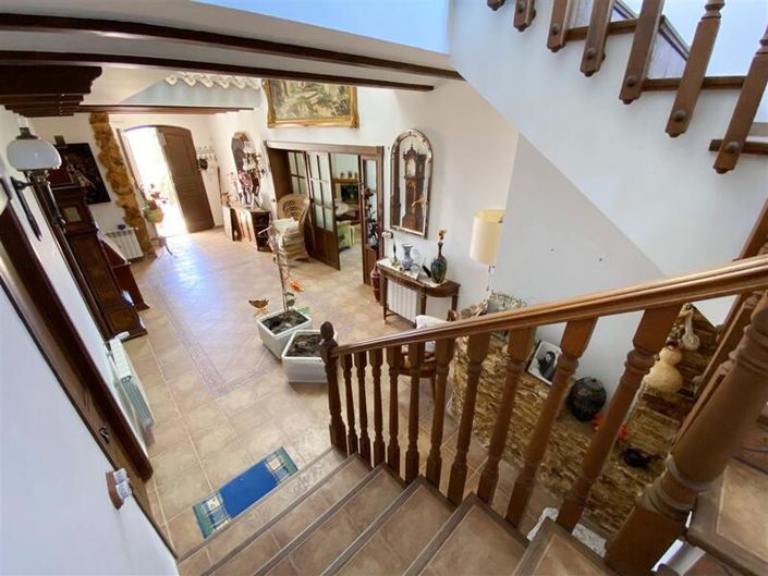 Image No.6-4 Bed Villa for sale