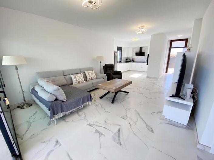 Image No.12-3 Bed Villa for sale