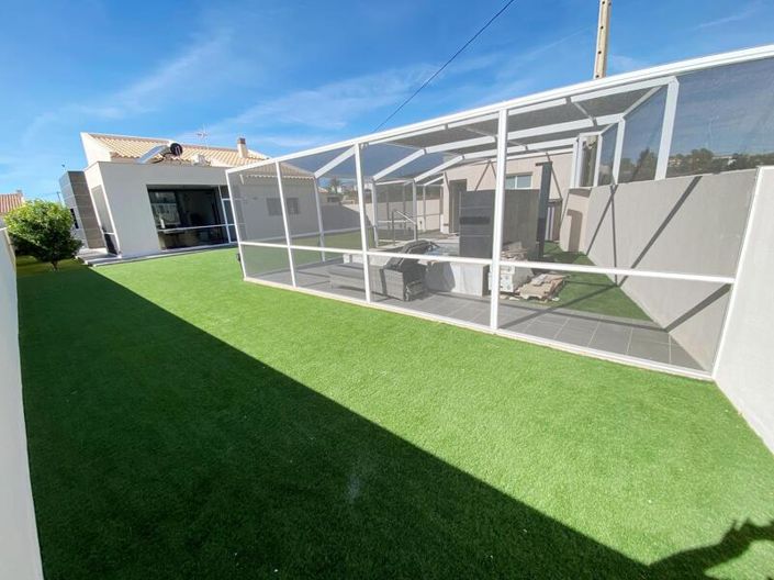 Image No.3-3 Bed Villa for sale