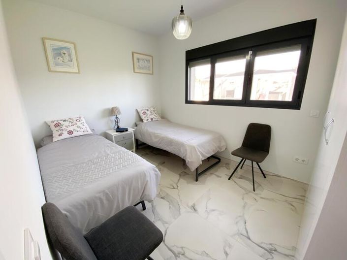 Image No.30-3 Bed Villa for sale