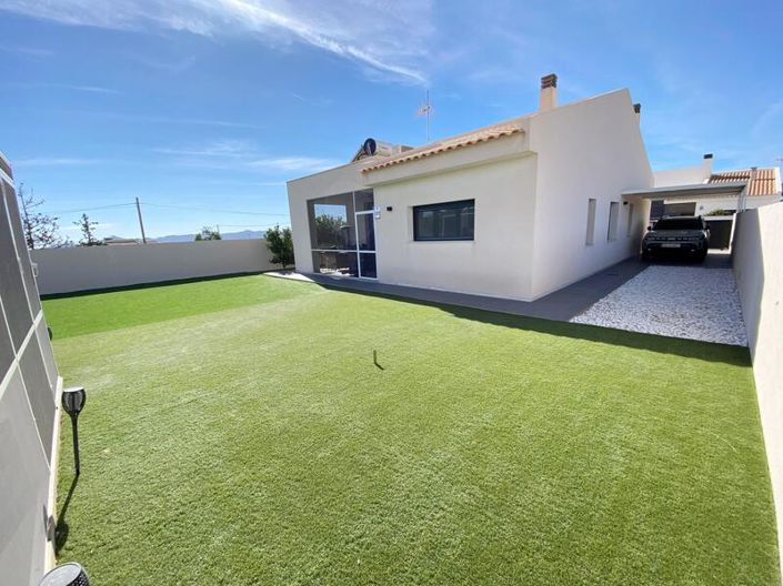 Image No.6-3 Bed Villa for sale